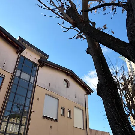 公寓 Loft Park & Rail Private Parking Included
