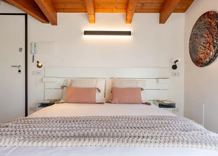 Appartement Loft Park & Rail Free Parking
